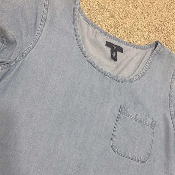 Women's Gap Denim Blue T-Shirt - Picture 2 of 3